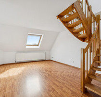 Wohnen mit Extra: Gemütliche 2-Zimmer-Dachgeschosswohnung mit Loggia und Stellplatz - Rheine