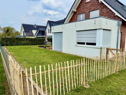 Außenansicht - Zweifamilienhaus mit 166,10 m&sup2; in Horstmar / Leer zum Kaufen