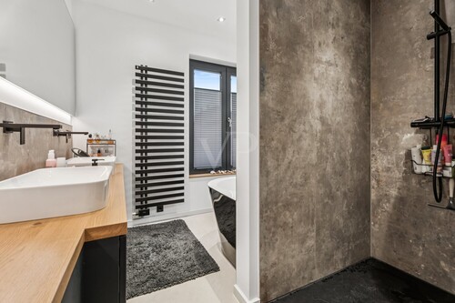 Elternbad Dusche - 