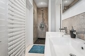 Kinder Bad - 