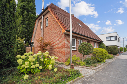 Seitenansicht - Einfamilienhaus mit 149,50 m² in Rheine zum Kaufen