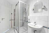 Schönes Badezimmer - 