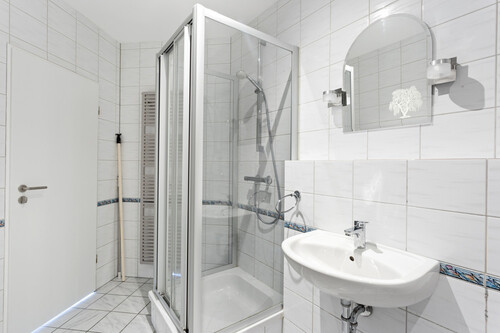 Schönes Badezimmer - 