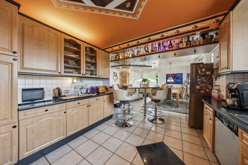 Küche Hauptwohnung EG - 