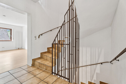 Treppenhaus/ Flur - OG - 