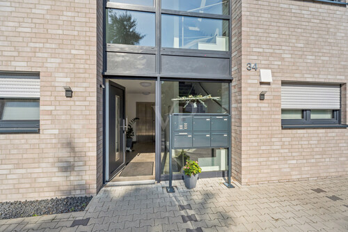Hauseingangsbereich mit Aufzug - Einfamilienhaus mit 141,56 m² in Hörstel zum Kaufen