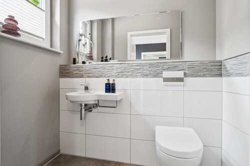 Gäste-WC - 4 Zimmer Villa in Legden