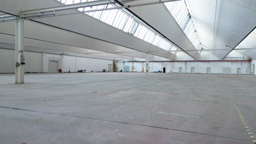 Huentepark_West_Halle2&2B_1 - Lagerhaus zur Miete in Papenburg