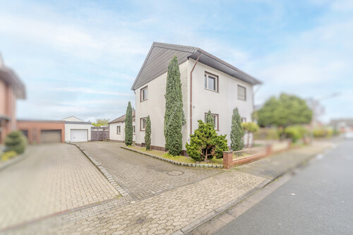 Außenansicht - 4 Zimmer Doppelhaushälfte zum Kaufen in Rheine / Eschendorf
