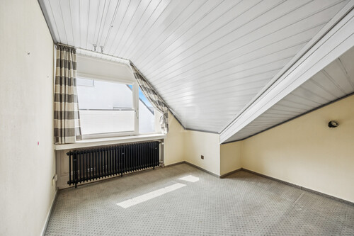 Schlafzimmer II OG - 