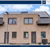 Modernes Familienglück: Energieeffiziente DHH mit PV, Wärmepumpe & Nebenkosten nur ca. 100 EUR mtl. - Neuenkirchen Modernes Familienglück: Energieeffiziente DHH mit PV, Wärmepumpe & Nebenkosten nur ca. 100 EUR mtl. - Neuenkirchen