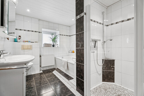 Badezimmer EG WE I - 