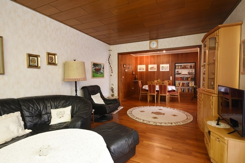 Wohn-Esszimmer - Zweifamilienhaus mit 258,00 m² in Westoverledingen zum Kaufen