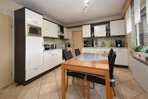 Küche - 5 Zimmer Einfamilienhaus zum Kaufen in Papenburg
