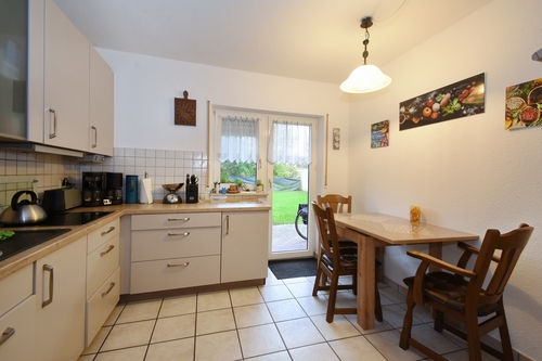 EG Küche - 7 Zimmer Mehrfamilienhaus, Wohnhaus zum Kaufen in Papenburg / Vosseberg