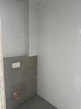 Gäste-WC - 3 Zimmer Reihenhaus zur Miete in Papenburg / Aschendorf (Ems)