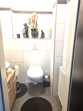 WC - 