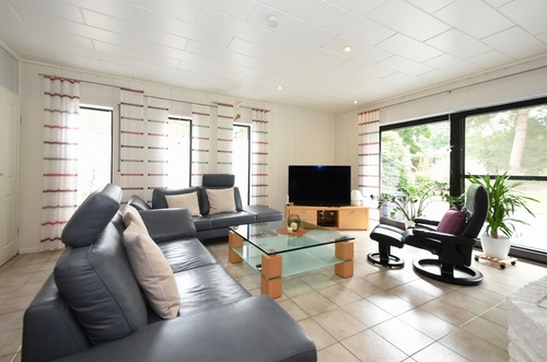 Wohnzimmer - Bungalow mit 132,00 m² in Papenburg zum Kaufen