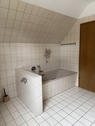 Badezimmer - Dachgeschoßwohnung mit 100,00 m&sup2; in Papenburg zur Miete