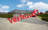 Vorderansicht - Geräumiger Bungalow in zentraler, ruhiger Seitenstraße am Untenende von Papenburg!