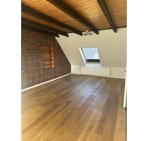 gemütliche Dachgeschosswohnung im Zentrum von Aschendorf - Papenburg / Aschendorf (Ems)