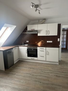 Küche - 3 Zimmer Dachgeschoßwohnung zur Miete in Papenburg / Aschendorf (Ems)