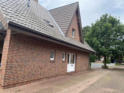 Seitenansicht - Dachgeschoßwohnung mit 50,00 m&sup2; in Papenburg zur Miete