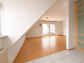 Blick ins Wohn- Esszimmer - 