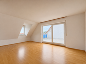 Wohn- Esszimmer - 