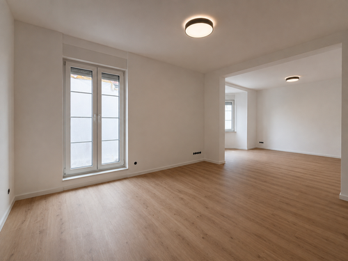 Wohn- Esszimmer - Doppelhaushälfte mit 189,00 m&sup2; in Langen zur Miete