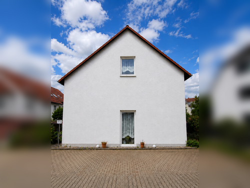 Außenansicht - 4 Zimmer Reihenendhaus zum Kaufen in Frankfurt