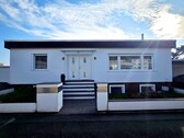 Vorderansicht - Einfamilienhaus mit 165,93 m² in Darmstadt zum Kaufen