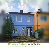 *Rohdiamant mit Potenzial! Großzügiges Reihenhaus in begehrter Wohnlage von Hanau-Steinheim*