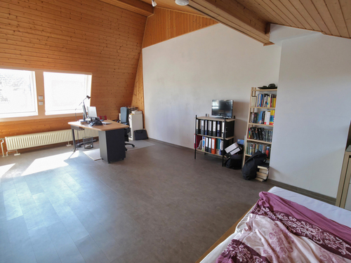 Studio - 