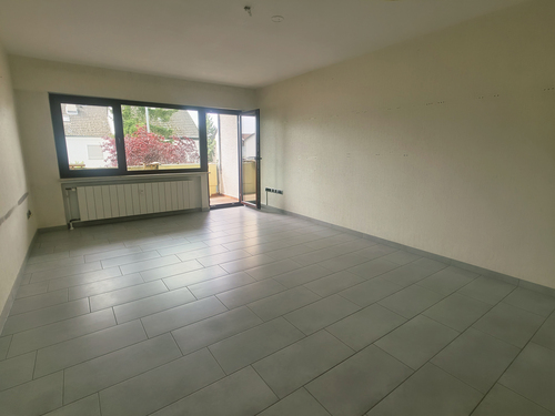 Wohnzimmer - 3 Zimmer Etagenwohnung zum Kaufen in Rodgau