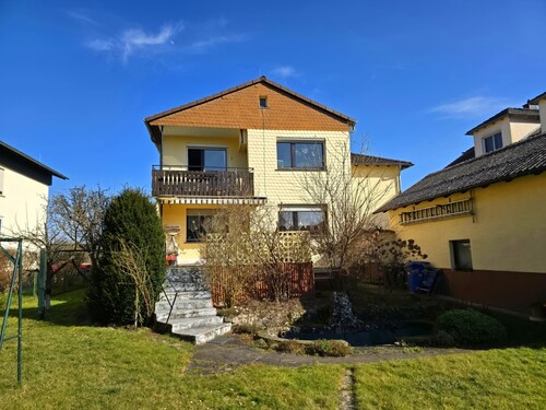 Gartenansicht - Zweifamilienhaus mit 191,00 m² in Eppertshausen zum Kaufen