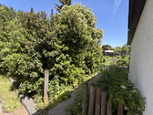 Garten neben Garage - Mehrfamilienhaus, Wohnhaus mit 190,00 m&sup2; in Trebur zum Kaufen