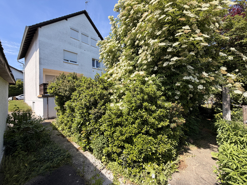 Gartenansicht - 6 Zimmer Mehrfamilienhaus, Wohnhaus zum Kaufen in Trebur