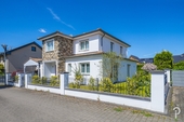 Außenansicht - Repräsentatives Einfamilienhaus mit großem Garten. Ein sonniges Paradies mit 4-5 Zimmer für Familien