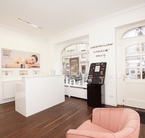 Beauty-Spa Praxisfläche im TOP-Lage in Oberkassel zu vermieten. Auf Wunsch komplett ausgestattet - Düsseldorf / Oberkassel