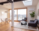 Wohn-/Essbereich (Möblierungsvorschlag) - Dachgeschoßwohnung mit 96,81 m&sup2; in Düsseldorf zur Miete