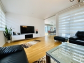 Wohnzimmer - Wohnen auf einer Ebene Moderne, hochwertige 3 Zimmer-Wohnung mit Bungalow-Charakter