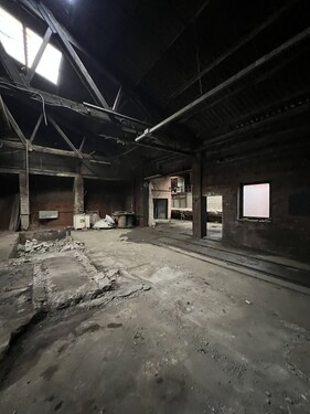 Halle - 