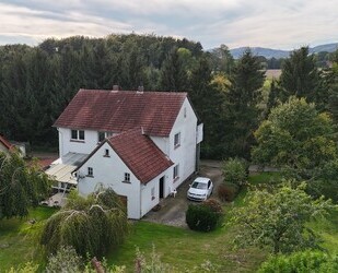 Einfamilienhaus mit Potenzial – ruhige Lage, nur ein Nachbar - Hüllhorst