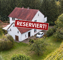 Einfamilienhaus mit Potenzial – ruhige Lage, nur ein Nachbar - Hüllhorst