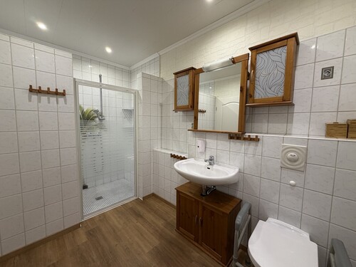 Badezimmer Einligerwohnung - 