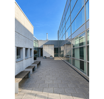Moderne Gewerbehalle mit Kranbahn und repräsentativer Bürofläche in Lübbecke