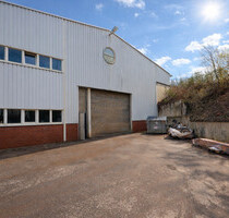 Werkstatt zu vermieten! - 1.850,00&nbsp;EUR Kaltmiete, ca.&nbsp; 370,00&nbsp;m&sup2; in Löhne (PLZ: 32584)