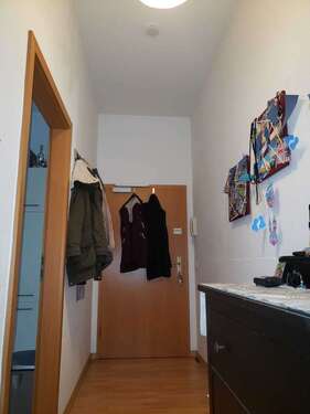 Flur - 2 Zimmer Etagenwohnung in Leipzig
