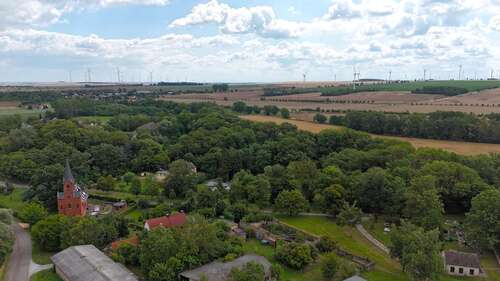 Umgebung - Grundstück in Güsten